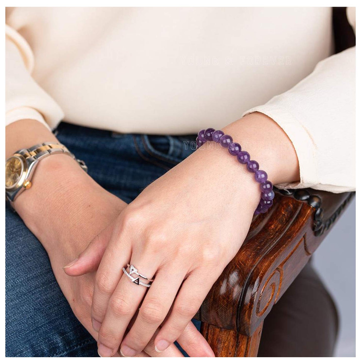 Young & Forever Gift Energized Reiki Crystal Semi Precious Gemstone Amethyst Bracelet for Purification Healing Stone Stretch Bracelet for Men and Women