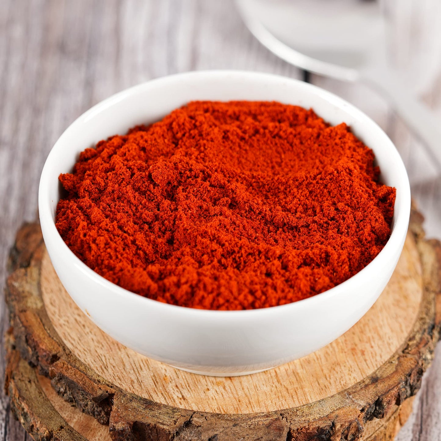 Urban Platter Kashmiri Red Chilli Powder, 400g | Medium Hot | Aromatic | Additive Free
