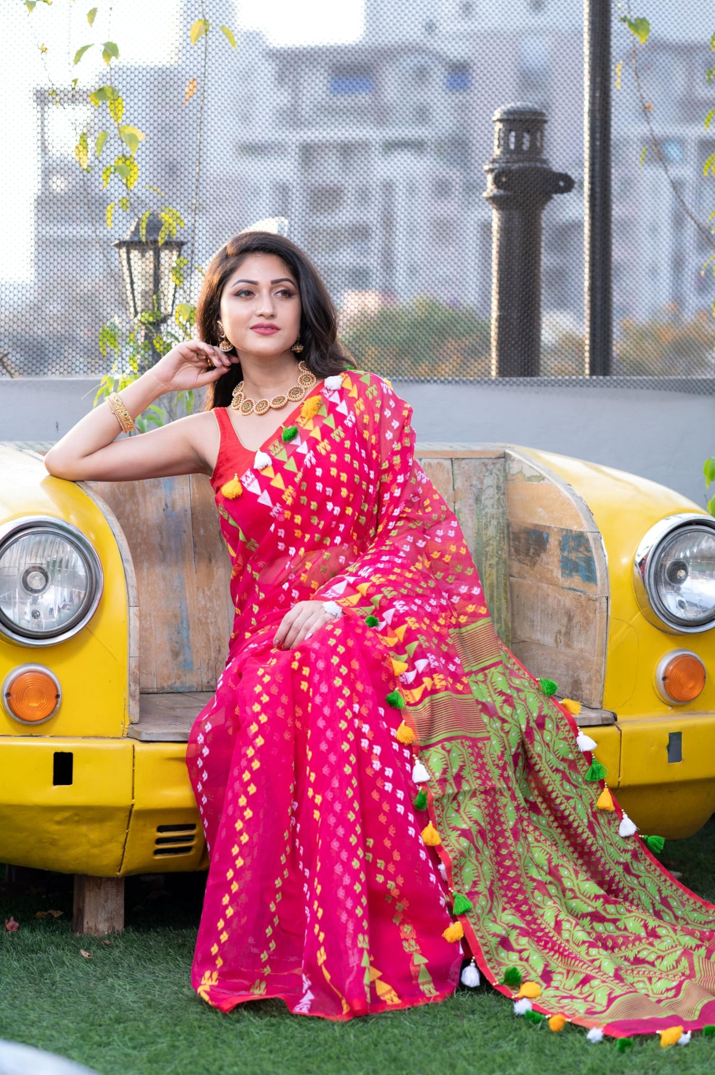 Rupanjali Jamdani Handloom Woven Pure Cotton Soft Light Weight Saree For Women's - Rani