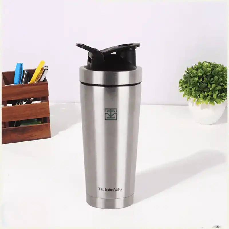 Vacuum Insulated Stainless Steel Gym Shaker Bottle with Steel Agitator for Pre/Post Workout, 750ml