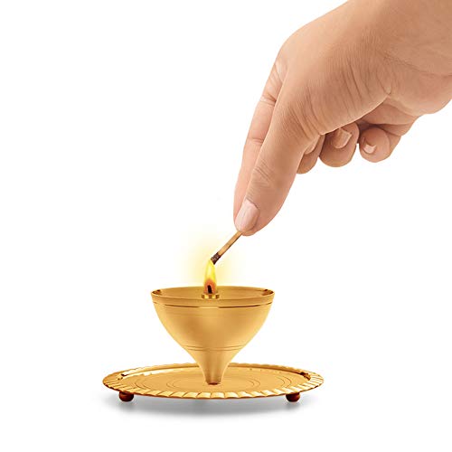 Borosil Akhand Diya Decorative Brass Glass Oil Lamp | Tea Light Holder | Diya with Borosilicate Glass | Puja Dia for Mandir | Lantern Diya with Glass Cover | Medium Size