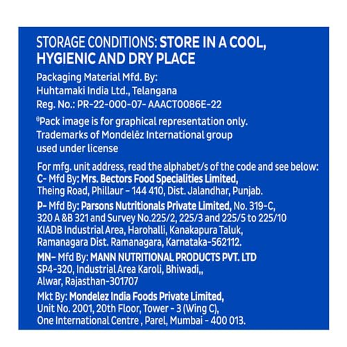 Cadbury Oreo Vanilla Flavour Creme Sandwich Biscuit Family Pack, 275.55 g