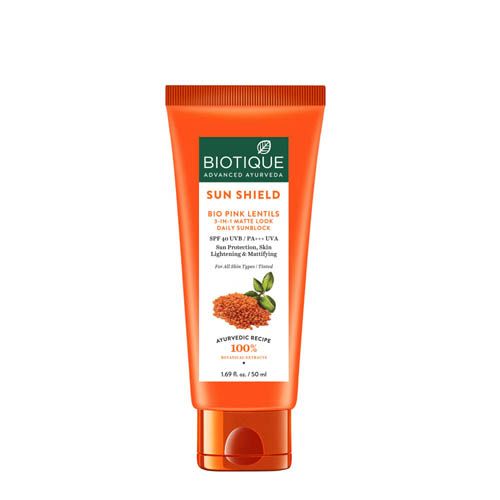 Biotique PINK LENTILS 3-IN-1 MATTE LOOK SPF 40 UVB/PA+++ UVA
