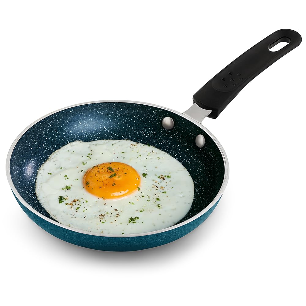 Borosil ProChef Non-Stick Mini Fry Pan 18 cm | Gas Stove Compatible, Thick Uniform Body for Even Heating | PFOA Free, Blue Exterior, Stir Frying Pan for Eggs, Cutlets, 1 Year Warranty