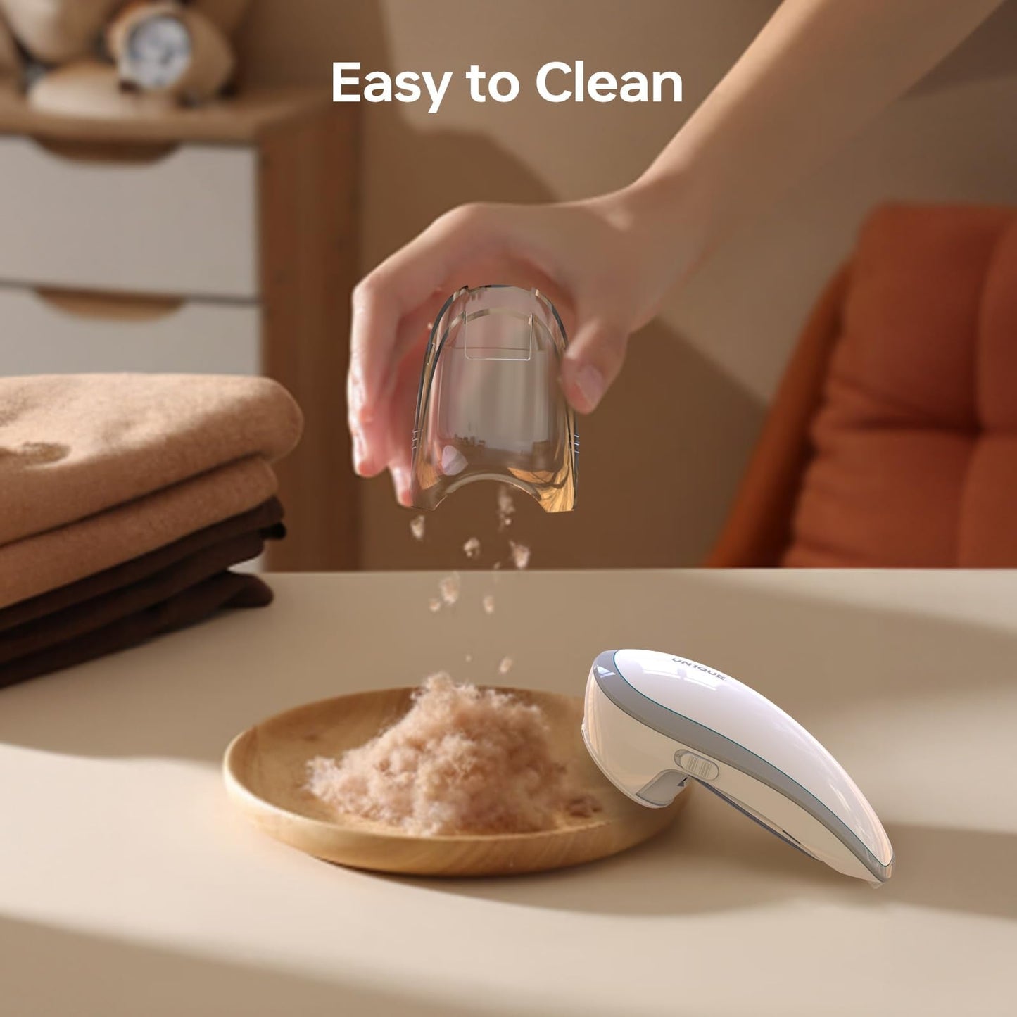 UN1QUE Rechargeable Lint Remover, Six-Blade Design Lint Remover for Clothes, USB Charging Port, Supports Cordless Use, Lint Remover for Woolen Clothes, Blankets, Sofas, Curtains, etc.-White