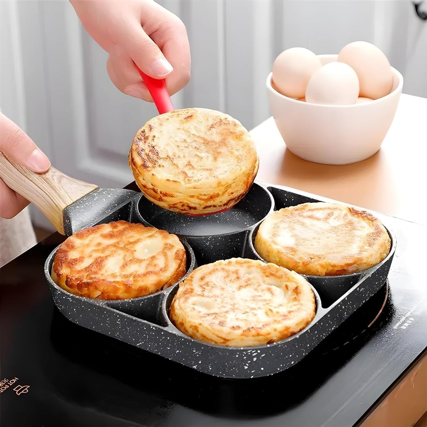 ZDQTRA 4 Hole Non Stick Egg Frying pan with Detachable Wooden Handle,Multi Purpose Frying pan for Omelet uttapam idli Burger Poached Egg Kitchen Breakfast (1 pcs/Multicolor)
