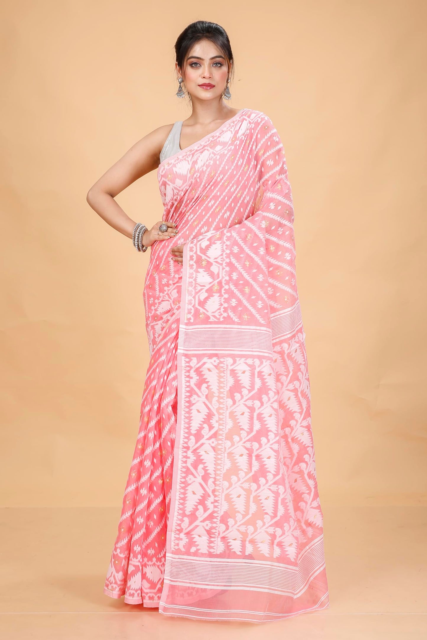 Tant Vastra Women’s Soft Resham Dhakai Karat Jamdani Saree without Starch And Without Blouse Piece (Peach)