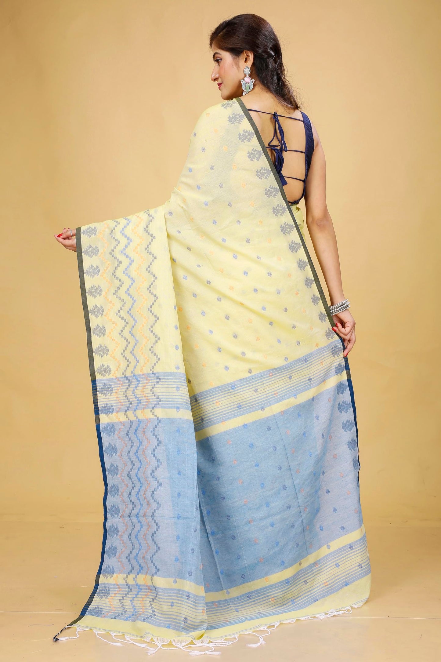 Ankita SAREE HOUSE Women's Traditional Bengal Cotton Silk Beki Border Handloom Soft Saree with Blouse Piece (Chiku)