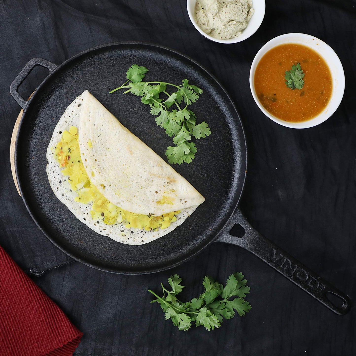 Vinod Legacy Pre Seasoned Cast Iron Flat Roti Tawa with Handle - 28 cm/Chapati, Dosa, Naan, Omlette Kallu Tava / 100% Pure Naturally Non Stick/Toxin & Rust Free/Gas Base
