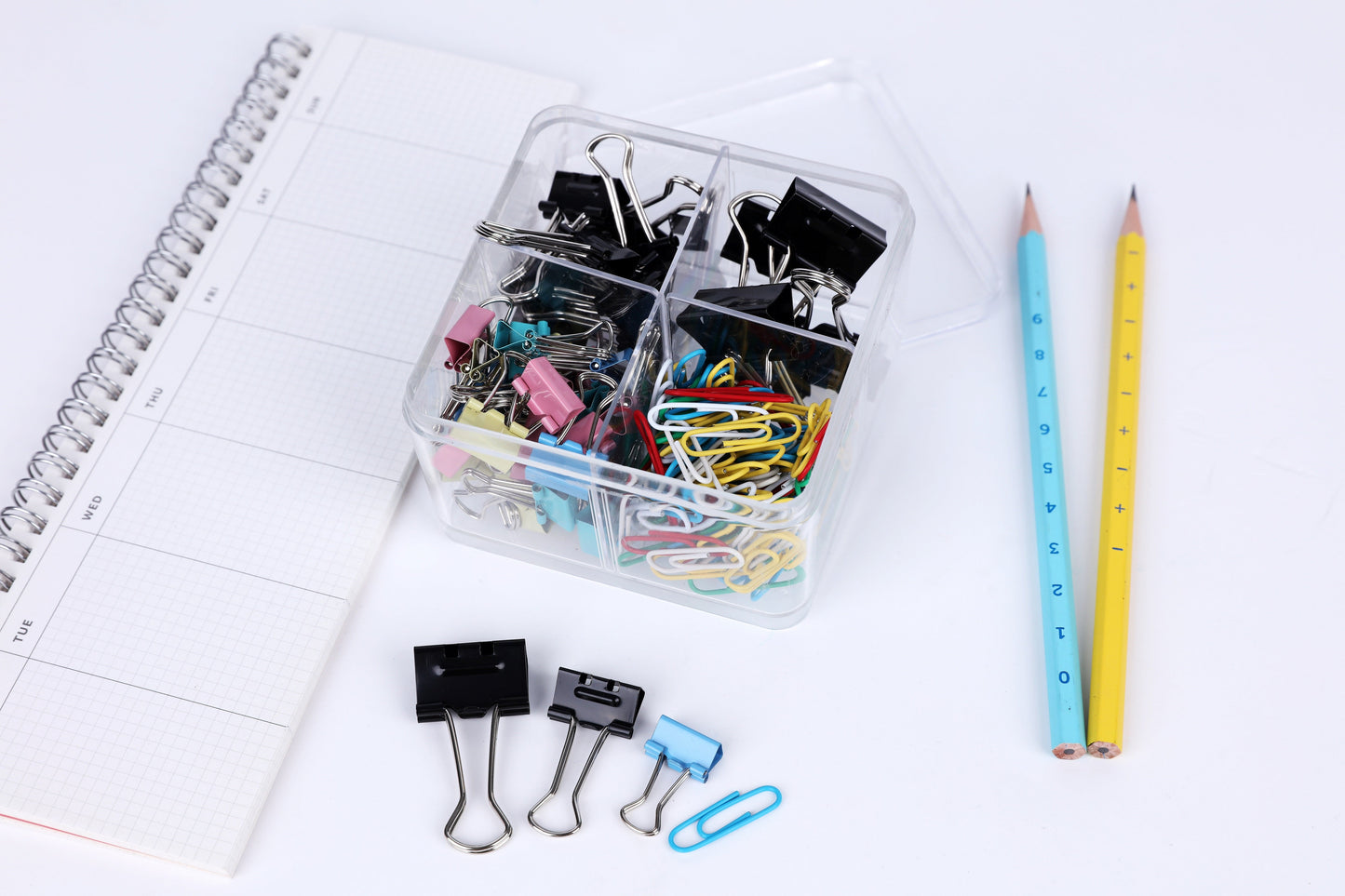 BRUSTRO Assorted Clip Box | Includes 120 Paper Clips-28mm & 56 Binder Clips (25mm- 6 pcs| 19mm- 15 pcs| 15mm- 35pcs) | Home, Office, Stationery use, Ideal for Students and Adults, Reusable, Flexible
