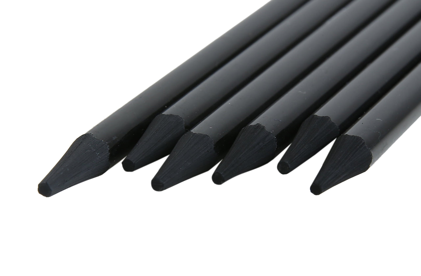 Brustro Woodless Charcoal Pencil Set of 6 (3 Soft, 2 Medium, 1 Hard)
