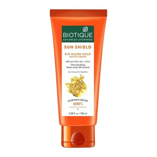 Biotique Bio Micro Gold Matte Suncreen SPF 30 UVB/PA++ UVA Ultra Smoothing Matte-Look, For Oily Skin