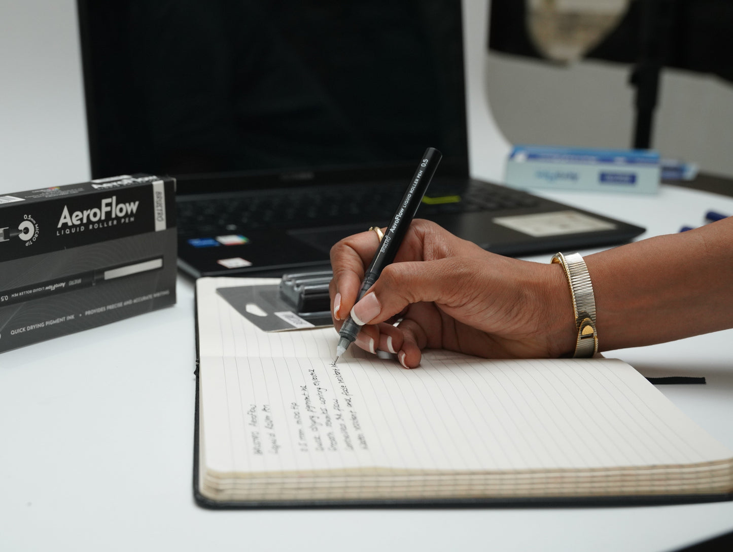 BRUSTRO AeroFlow Liquid Ink Rollerball Pens | Black | 0.5mm, Micro Tip | Pack of 3 | Ideal for Students, Professionals, Office, Exam use, Accurate Smooth Writing, Waterproof, Fade Resistant